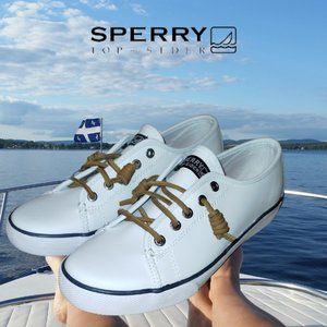 Sperry Top Siders Youth Size 4 (NWOT)